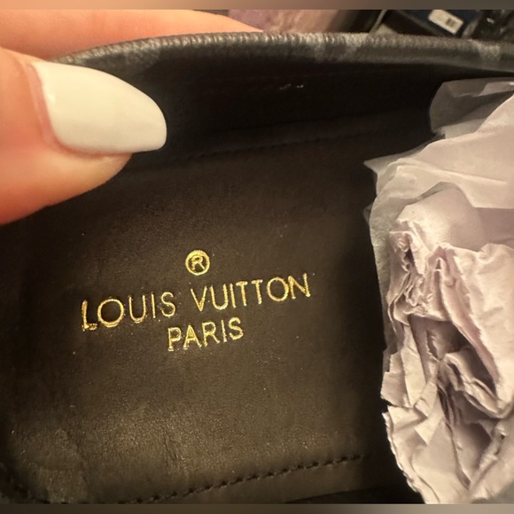 Louis Vuitton Monte Carlo Moccasin Black 10 euro 45 
LV 11 Us Brand New … - Picture 9 of 9